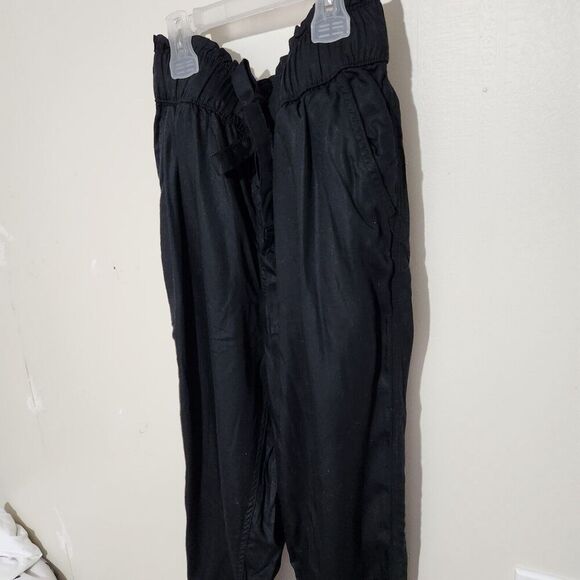 So Junior Jogger For Women Size Medium Black Color Elastic Waist High Rise - Picture 2 of 14